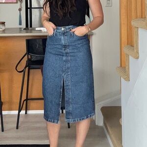 NWOT Mango denim skirt